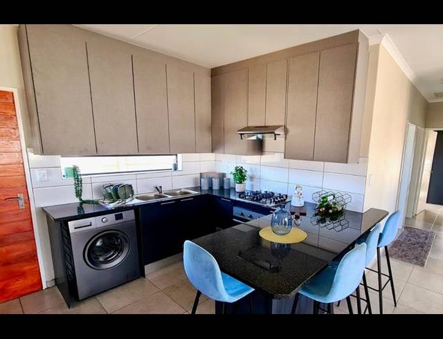 3 BEDROOM HOUSE FOR SALE IN VANDERBIJLPARK CW 5